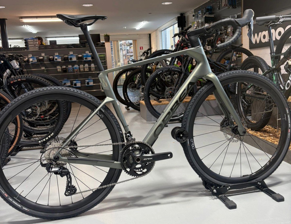 Orbea TERRA RACE M20LTD Heren 2026
